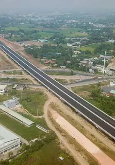 Tháo gỡ khó khăn tại 2 Dự án đường cao tốc