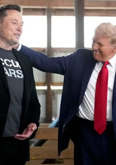 Cuộc khẩu chiến với ông Trump thổi bùng sóng gió với đế chế công nghệ của tỷ phú Elon Musk