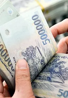 Chỉ nhận tiền mặt: Hồi chuông cảnh báo từ chợ tới phố