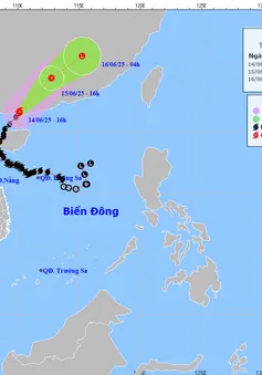 Bão số 1 giảm cấp, giật cấp 11, biển động
