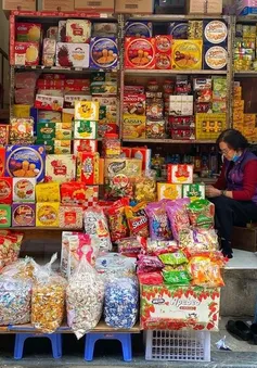 Tại sao các hộ kinh doanh đóng cửa hàng loạt?