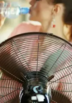 7 cách hạ nhiệt mùa hè hiệu quả không dùng điều hòa