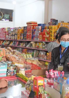 Nhiều hộ kinh doanh đóng cửa vì lo ngại bị kiểm tra nguồn gốc hàng hóa