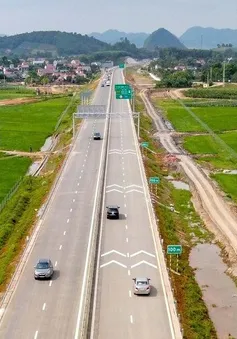Tập trung hoàn thành 3.000 km đường bộ cao tốc trong năm 2025