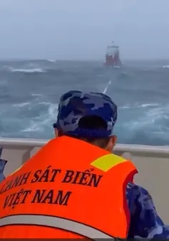 Điểm tựa của ngư dân nơi đầu sóng ngọn gió