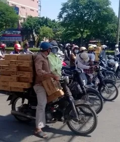 TP.HCM: Nhiều người nhập viện do nắng nóng