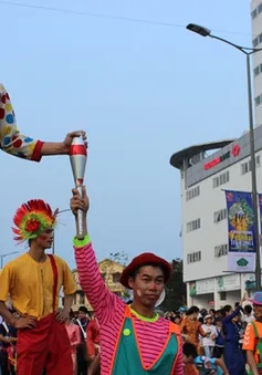 Đa sắc màu lễ hội đường phố tại Festival Huế
