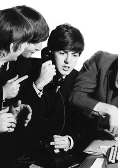 Đạo diễn từng giành giải Oscar làm phim về ban nhạc Beatles
