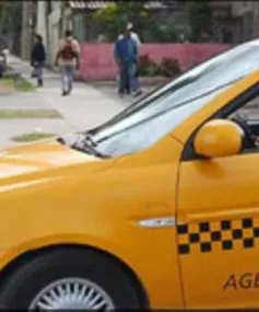 Cuba tư nhân hóa một phần dịch vụ taxi