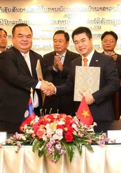 Việt Nam giúp Lào xây dựng hệ thống phông chữ