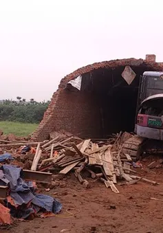 Hà Nội: Nguy cơ tai nạn lao động tại các lò gạch tư nhân