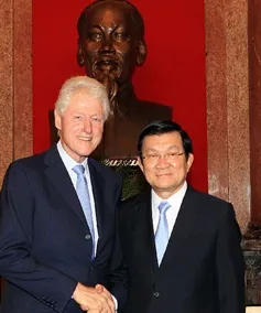 Chủ tịch nước tiếp cựu Tổng thống Mỹ Bill Clinton