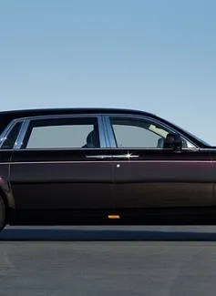 Rolls-Royce Phantom mừng sinh nhật 10 tuổi