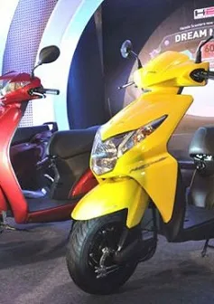Honda giới thiệu 3 xe ga phiên bản mới