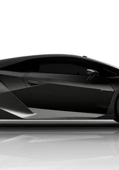 Lamborghini sẽ giới thiệu xe trang bị động cơ đặt trước tại Geneva