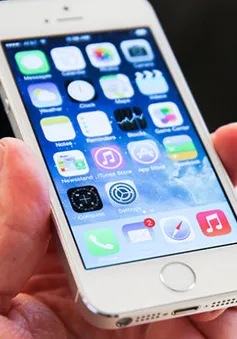 Phòng xa: Back up dữ liệu trước khi đến với iOS 7