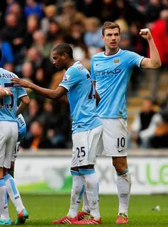 Premier League 2013/14: Man City nhiều cơ hội vô địch nhất