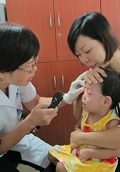 Bùng phát bệnh đau mắt đỏ