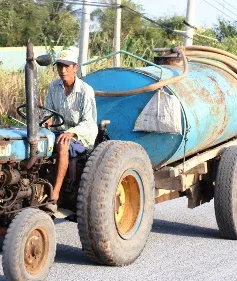 Bến Tre: 1m3 nước ngọt có giá hơn... 10kg gạo