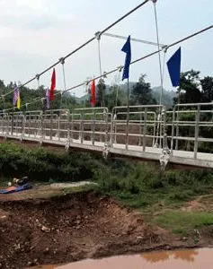 Bộ GTVT: Đẩy nhanh tiến độ xây dựng các dự án cầu treo dân sinh 