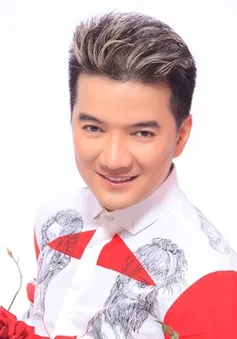 Đàm Vĩnh Hưng: “Các nhóm ca làm tôi thấy bất ngờ”