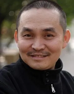 NSƯT Xuân Hinh: “Còn được yêu thì vẫn còn diễn”