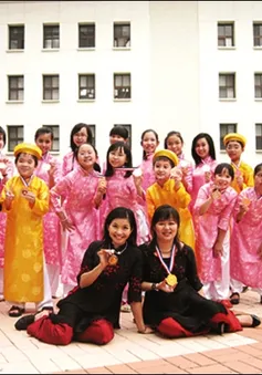 Dàn hợp xướng thiếu nhi Việt Nam giành HCV Festival quốc tế