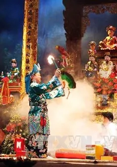 Liên hoan Nghi lễ Chầu văn của người Việt