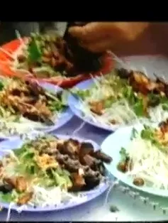 Độc đáo quà vặt Hà Nội