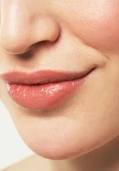 Môi mềm không hẳn nhờ son dưỡng