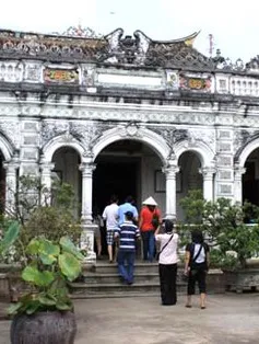 Ngôi nhà cổ 300 năm tuổi ở Cần Thơ