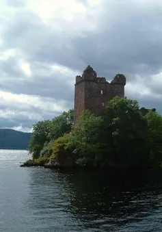 Hồ "quái vật" Loch Ness - Điểm hút khách của Scotland