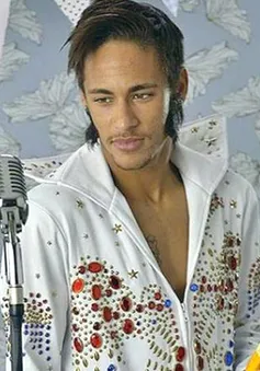 Một Neymar tuyệt vời bên ngoài sân cỏ