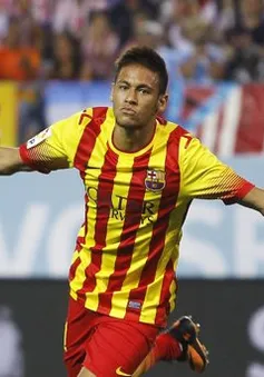 Neymar giúp Barca thoát hiểm ở Calderon