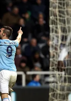 Newcastle 0-2 Manchester City: Đoạt ngôi đầu của Chelsea (VIDEO)