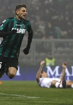 Sassuolo 4-3 AC Milan: Đêm diễn của kẻ vô danh Berardi (VIDEO)