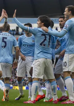 Man City 4-2 Cardiff: Tiếp tục bám đuổi (VIDEO)