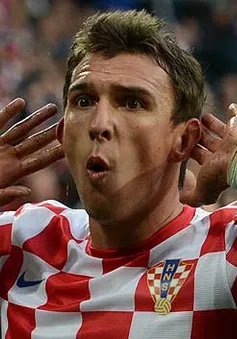 Chuyển nhượng 12/6: Wenger dự World Cup 2014 để xem "giò" Mandzukic