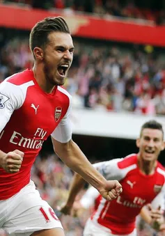 Arsenal ngược dòng ngoạn mục trước Crystal Palace (VIDEO)