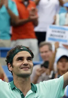 Đánh bại Ferrer, Roger Federer đi vào lịch sử Cincinnati