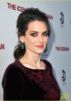 Winona Ryder kém sắc trong lễ ra mắt "The Iceman"