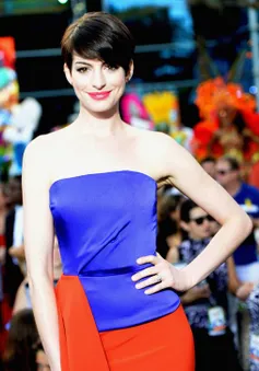 Mix đồ đẹp như Anne Hathaway
