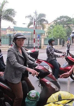 TP.HCM: Ra quân xử phạt không đội MBH cho trẻ em