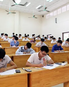 Ngày đầu thi cao đẳng: 16 thí sinh bị xử lý kỷ luật 