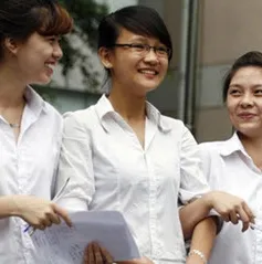 Nhiều trường công bố điểm chuẩn dự kiến