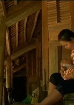 "Lời ru buồn" ở... làng tảo hôn