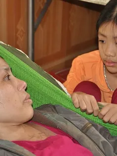 “Cố lên mà sống tiếp, con nhé”