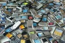 Từ 20/2/2014, cấm nhập khẩu điện thoại di động, máy tính xách tay cũ