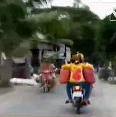 “Ma tốc độ” chở thuốc lá lậu - Nỗi kinh hoàng của người dân