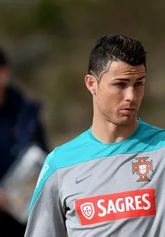 Giao hữu quốc tế: Ronaldo đếm ngược tới World Cup